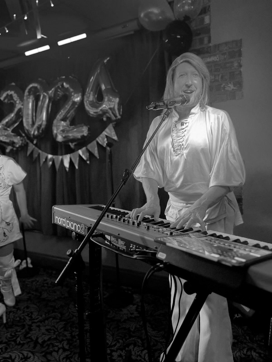 The Huntsman Inn tweet media