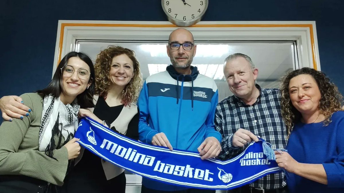 Os dejamos aquí el enlace a la actualización del blog de Viva la Radio con información y audios del programa de ayer en <a href="/Radio_Molina/">RADIO COMPAÑIA</a> donde tuvimos al <a href="/molinabasket/">Ciudad Molina Basket</a> 
vivalaradiofm.blogspot.com/2024/03/el-mol…
#vivalaradio #molinadesegura #radiocompañia