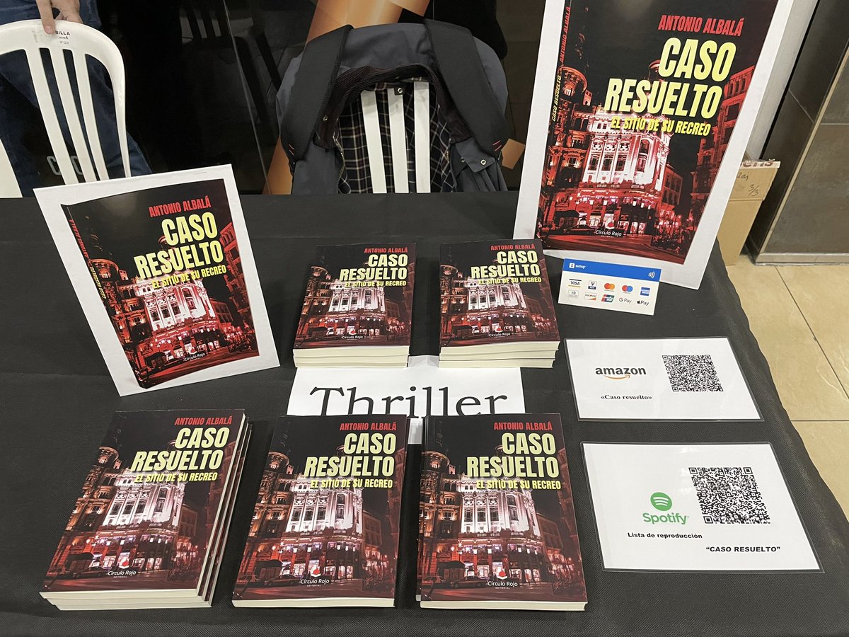 Antonio_Albala's tweet image. En el #LibroForumSevilla2024 pasando un domingo estupendo en el @CCZonaEste #thrillerbooks #thriller #casoresuelto #madrid #sevilla #rohan