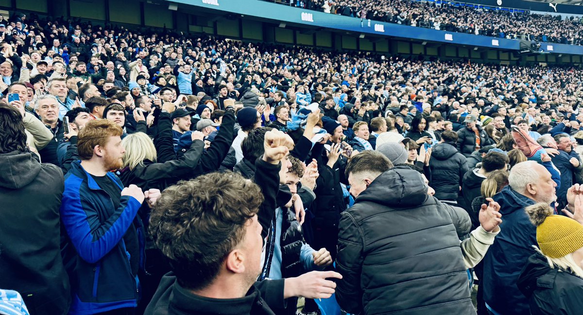 Some of my pics from today’s Manchester derby. 

Happy with that 3-1 win.

<a href="/ManCity/">Manchester City</a> <a href="/ManCityWomen/">Manchester City Women</a> <a href="/KevinDeBruyne/">Kevin De Bruyne</a> <a href="/JillScottJS8/">Jill Scott MBE</a> <a href="/laiaaleixandri/">LAIA ALEIXANDRI</a> 🩵