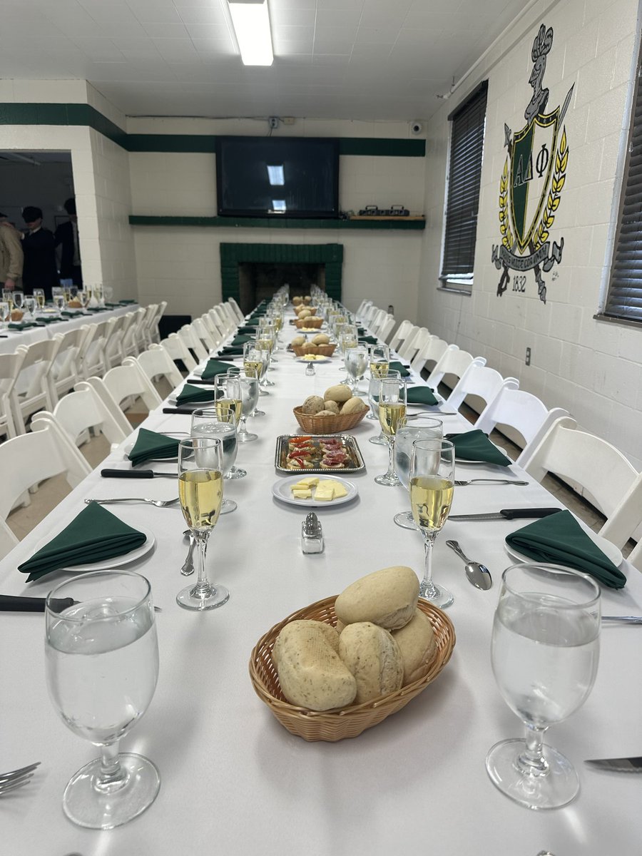 Just a little (96 ppl) #fraternity #initiation lunch for the new members of the Alpha Delta Phi house at @oxfordohio #Brotherhood #fratboys #frathouse #tradition #food #foodie #foodporn #fratlife #banquet #miamiofohio