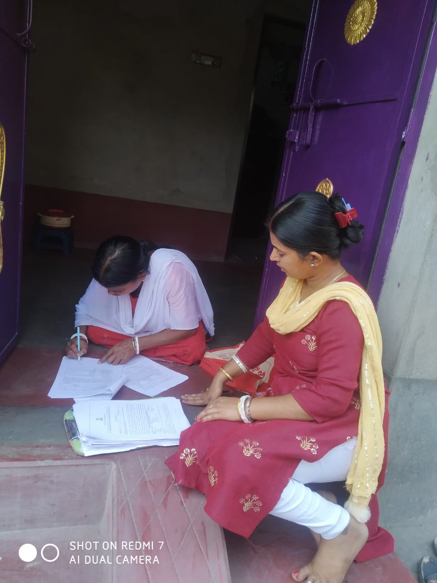 BPCLGAS_BANKURA's tweet photo. Say goodbye to hassle, and hello to convenience with the @BPCLGAS_BANKURA take a #PNG connection. Bankura town people are taking PNG connections under the PNG-D Campaign by @PNGRB_ 
@BPCLimited @HardeepSPuri @PetroleumMin @BPCLGasBusiness 
#SMART_BANEY_PNG_CHUNEY https://t.co/hmBxAJbcb4