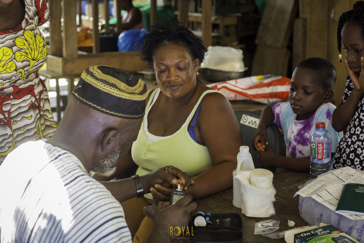 Tackling NCDs through community empowerment!!

What happens when you empower the Osu Jaano (market) queens and kings through a 3-hour intensive course on hypertension, diabetes, healthy living and drug adherence after donating a sphygmomanometer and glucometer to them? They...