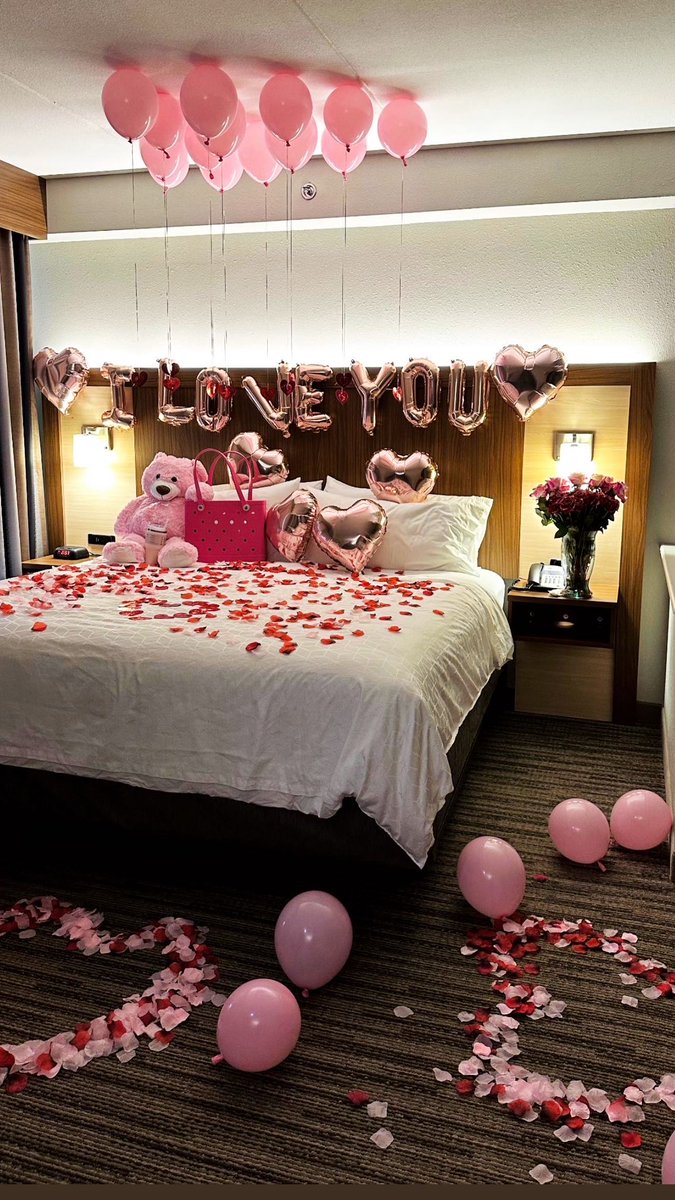 's tweet image. Before and after lmfaoooo