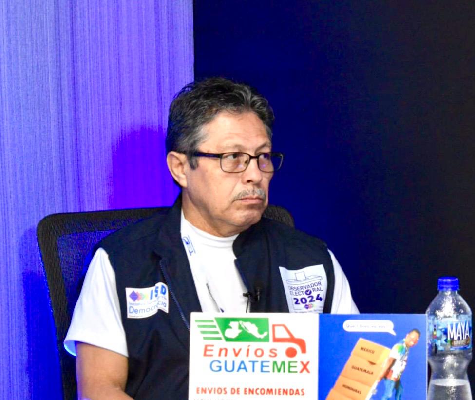 <a href="/ISDemocracia/">ISD El Salvador</a> <a href="/JRamonVillalta/">Ramón Villalta</a> <a href="/AsambleaSV/">Asamblea Legislativa 🇸🇻</a> #PlataformasDigitales | Director de <a href="/ISDemocracia/">ISD El Salvador</a>, <a href="/JRamonVillalta/">Ramón Villalta</a>: “Se estima que el efecto que tiene la nueva estructura municipal en la que hay más de 100 distritos que probablemente no tenga ni un candidato a miembro del concejo municipal, es decir grupos que no se ven