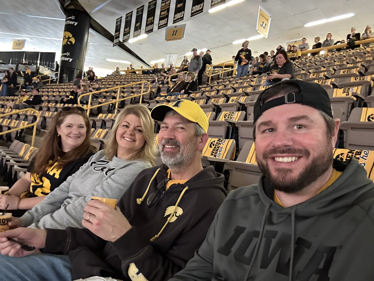 ehodgso's tweet photo. Bad day to be a buckeye. #fightforiowa https://t.co/x99Ui4pWlf