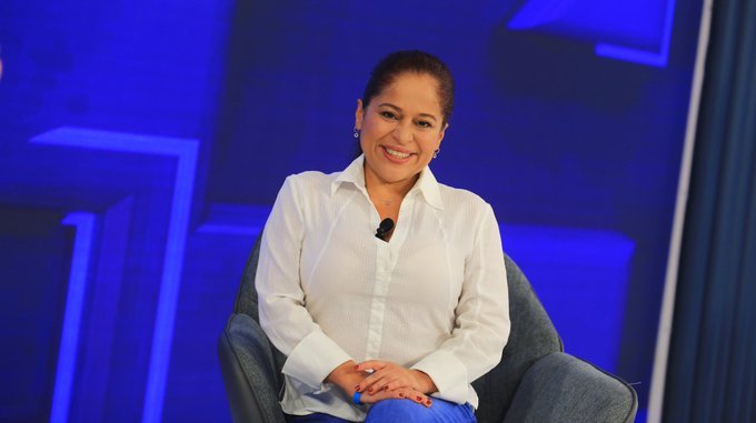 La ministra de turismo <a href="/MorenaValdezSV/">Morena Valdez 🇸🇻</a> explica que “Trabajar con 44 municipios será mucho más amigable para la coordinación interinstitucional y el establecimiento de rutas turísticas. Esta nueva estructura permitirá una mejor comunicación. 
📸 cortesía