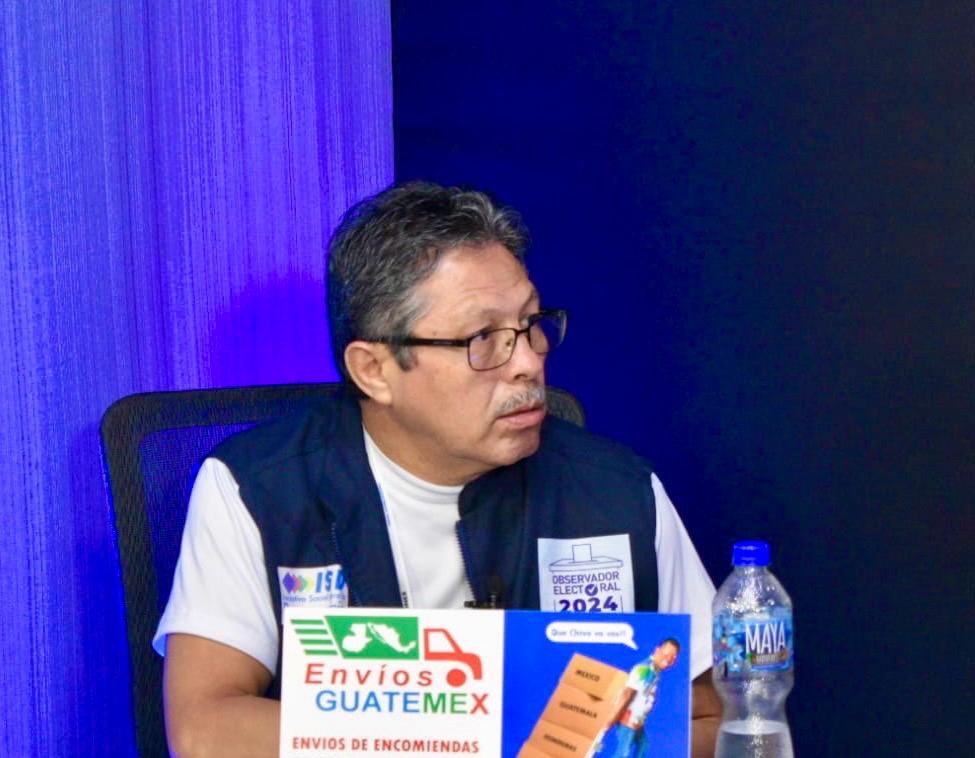 <a href="/ISDemocracia/">ISD El Salvador</a> <a href="/JRamonVillalta/">Ramón Villalta</a> <a href="/AsambleaSV/">Asamblea Legislativa 🇸🇻</a> <a href="/PARLACEN/">PARLACEN</a> #PlataformasDigitales | Director de <a href="/ISDemocracia/">ISD El Salvador</a>, <a href="/JRamonVillalta/">Ramón Villalta</a>: “Se suma a esto, el hecho que hay una insatisfacción por parte de la ciudadanía respecto del desempeño que los alcaldes y concejos municipales han tenido durante todo este periodo, indistintamente de las razones