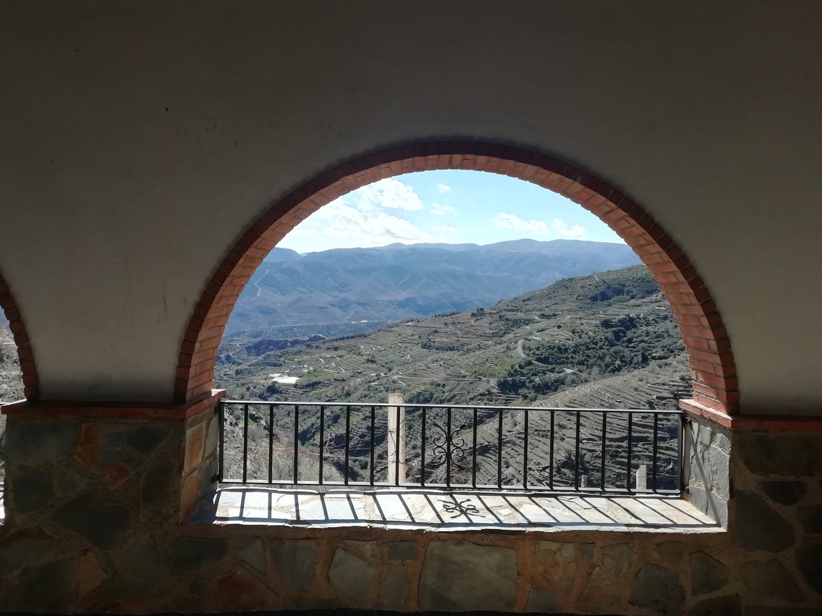 Lola_Haro's tweet photo. Ohanes, un buen balcón desde donde otear el horizonte. https://t.co/exctsbv47t