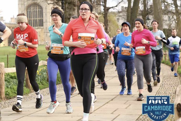 Finally it stopped raining just in time for the Cambridge half marathon 😁