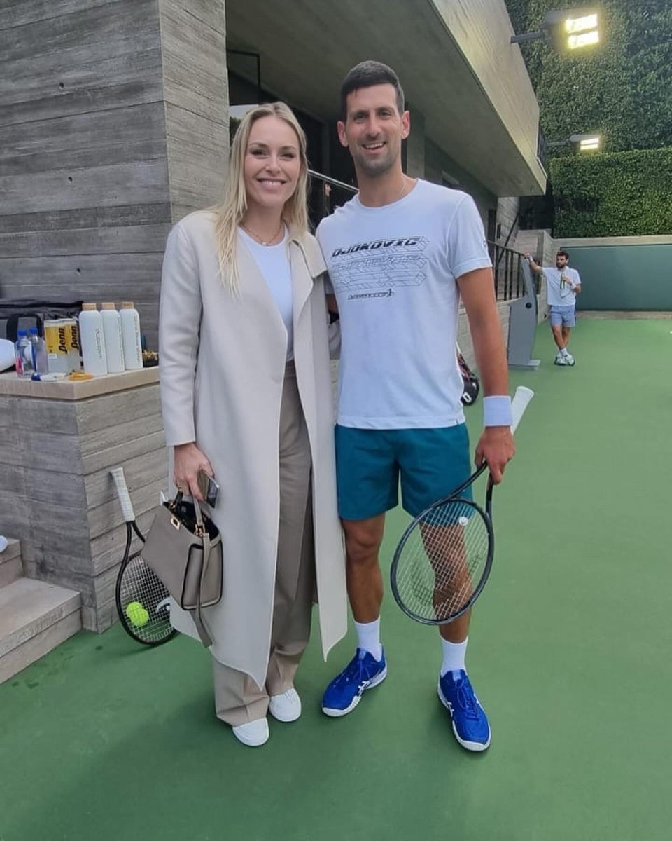 Hanging with the 🐐 , and yes, I do believe he is the goat. Contrary to twitter beliefs, I think there can be more than one. But @DjokerNole holds the records and I have nothing but respect for what he’s achieved… and he skis!