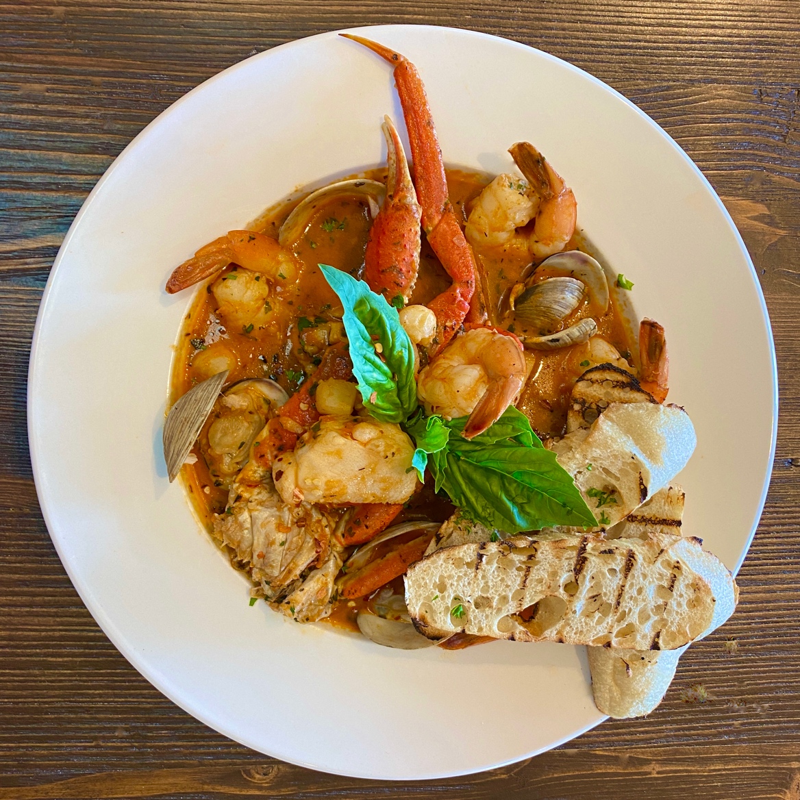 Wind down this wild winter weekend with our mouthwatering Cioppino. Enjoy this delicious dish featuring clams, scallops, shrimp, cod and crab in a tomato broth with charred bruschetta for dipping. Place a reservation now at 775-787-1800 ext. 3 or online at Open Table.