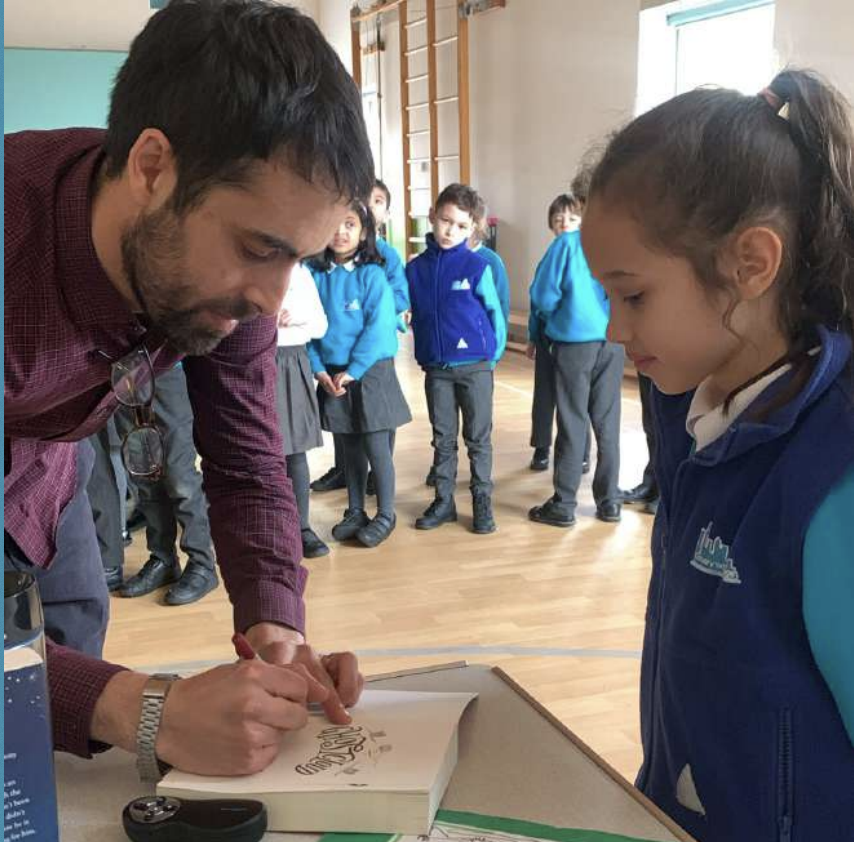 Thank you Canary Wharf College schools for a wonderful day of writing workshops at Glenworth & @cwceastferry! Some fantastic writing... wish I could have stayed longer... #WorldBookDay