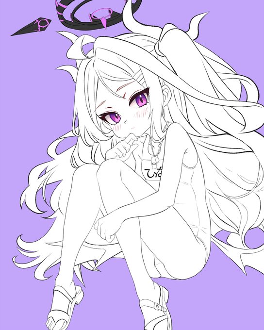 こちらゲヘナ学園「ひな祭りにヒナちゃんを描こう委員会」の者です間に合いそうにないです。現場からは以上です(アコちゃんにしばかれる) 