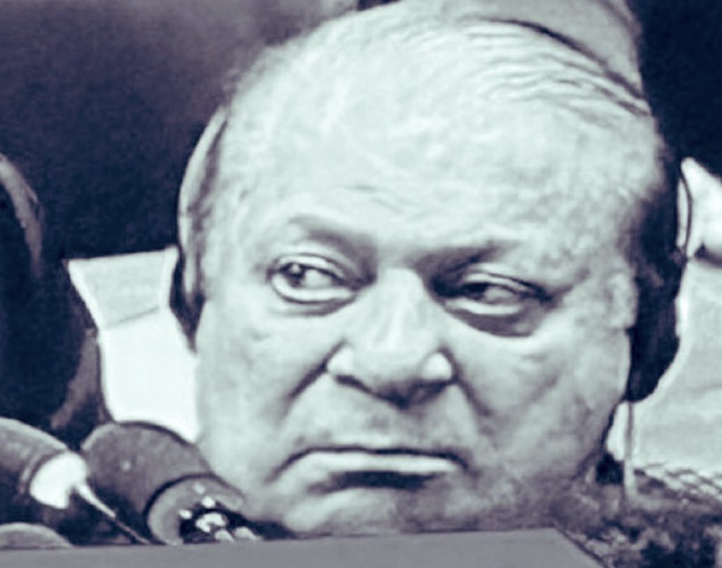 MirMAKOfficial's tweet photo. وہ جیل میں بیٹھا مُسکرا رہا پے اور یہ ایوان میں بیٹھ کر رو رہے ہیں۔۔۔۔۔۔۔۔۔۔

“ میں ان کو رُلاؤنگا۔ انکو تکلیف پہنچاؤنگا۔” https://t.co/K9jmZzuYjK
