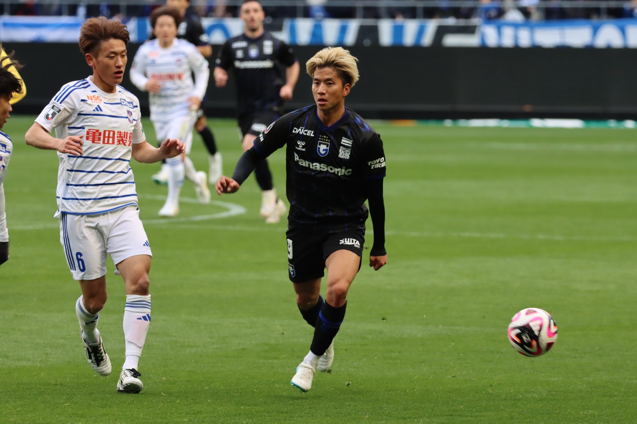 ガンバ大阪 山田康太 セット GHwEV2SbcAAFgTf.jpg