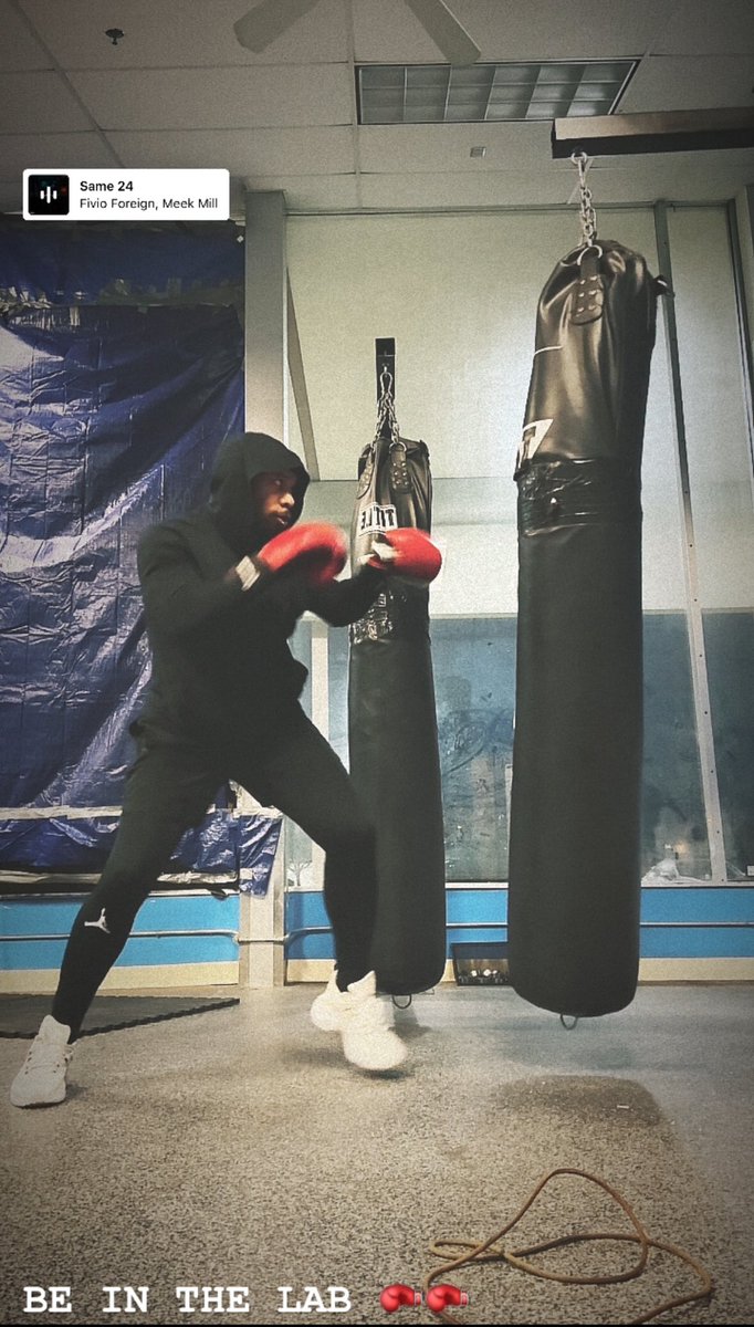 D__FAMOUS2's tweet image. 🥊🔪