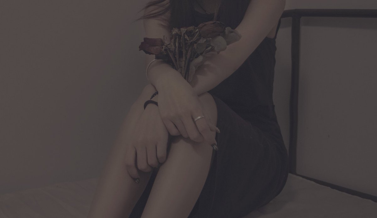 LutimCC's tweet photo. 枯萎的花和凋谢的我 #摄影 #写真 #约拍 #泰安 #私房 #心情 #人像 https://t.co/j1EfH8Ww8K