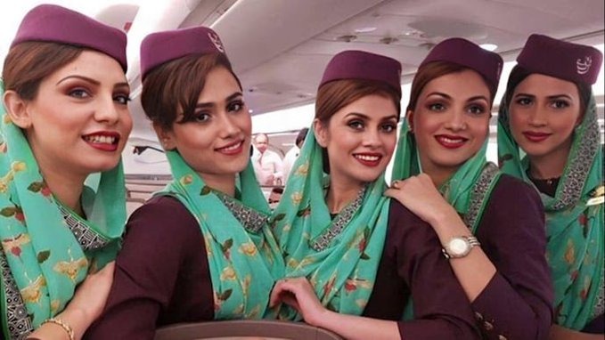 Multiple #PIA crew members #disappearing in #Canada, leaving #Pakistan in a unique crisis😅

Low wages & uncertain future push staff to seek asylum under Canada's 'liberal' program.

#PIACrisis #PakistanAirlines #Islamabad #Marwat @Official_PIA @SeharKamran @ThePakDaily