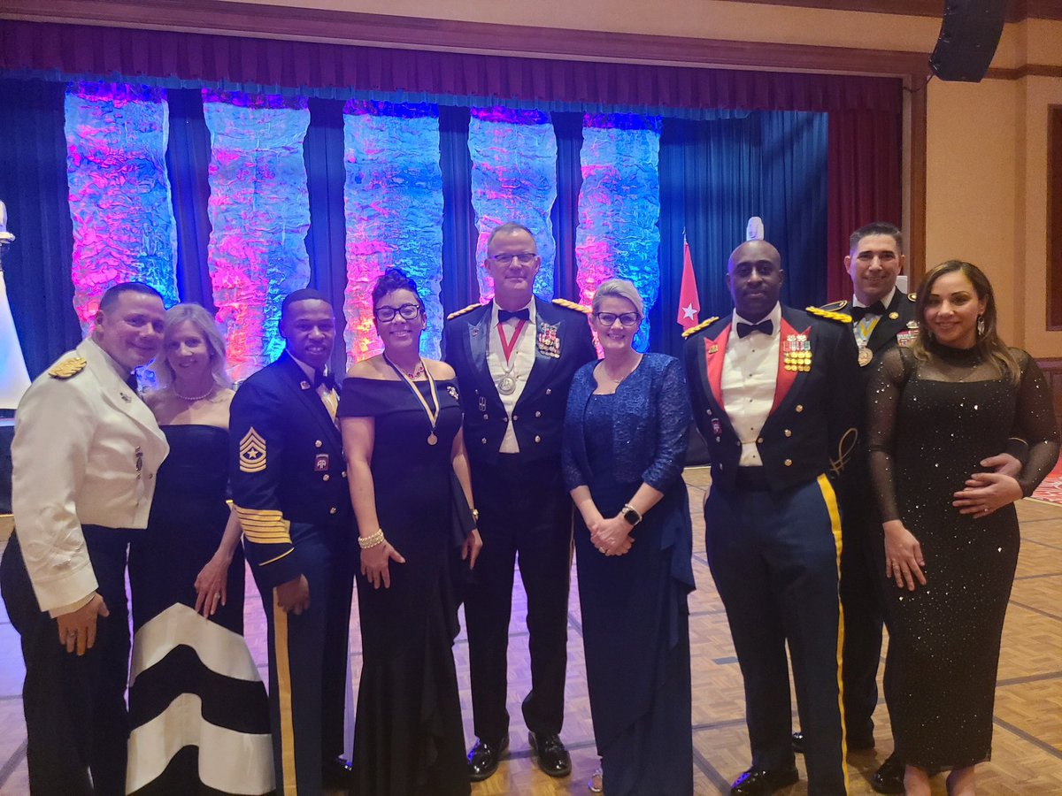 7Sustainer's tweet image. Thanks 916th Support Brigade for the in invitation to attend your event. It was first class! Great revisiting friends and catching up with some laughs and traditions.@916THSPTBDE