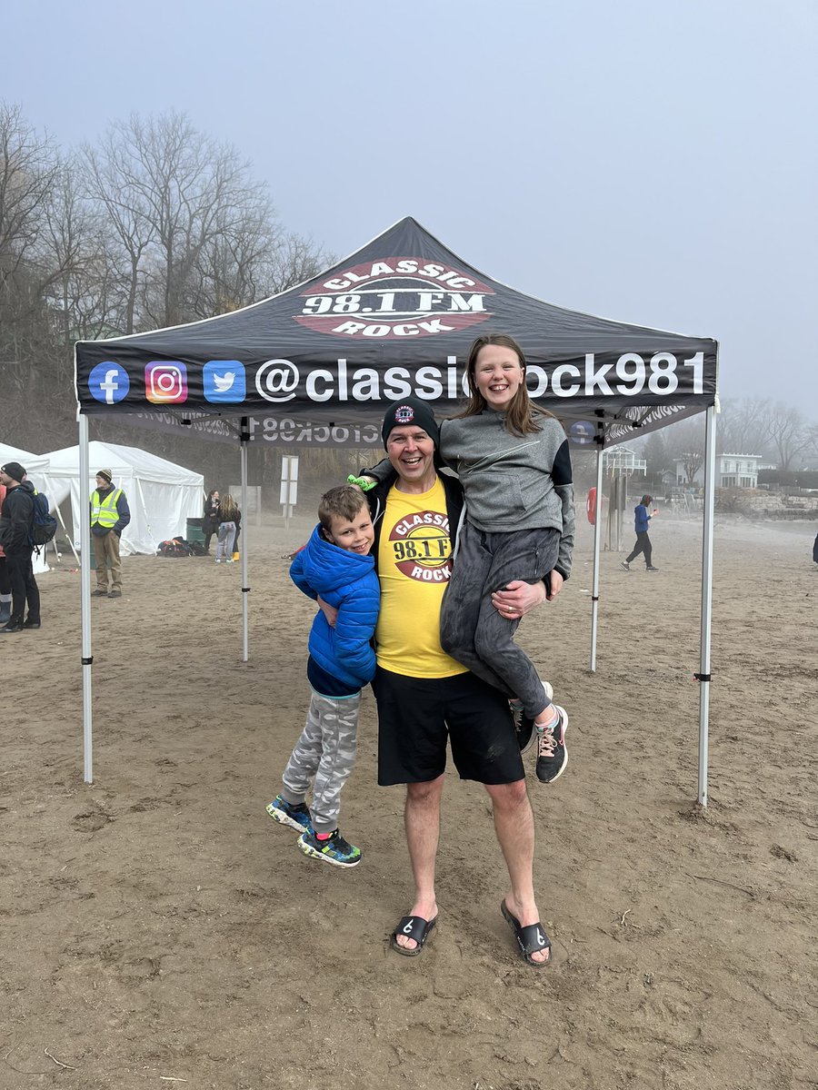 ClassicRock981's tweet photo. An incredible day at the ChildCan Polar Bear Dip in Port Stanley! 

Over $100,000 and counting raised for families fighting childhood cancer - @jaystevensradio &amp; @RubinoRadio 

#LdnOnt #Fundraiser #ChildCan https://t.co/cXASGGbq6y