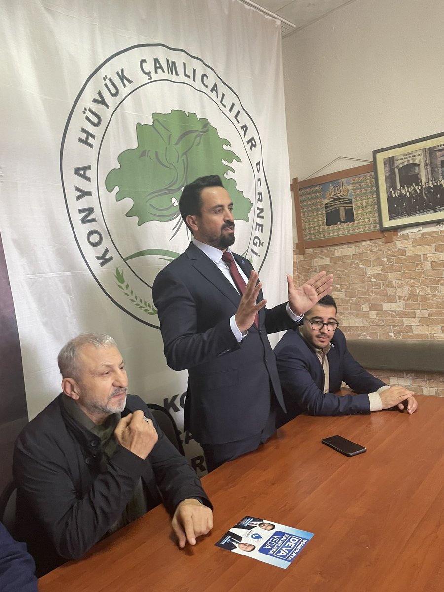 muhammetyilmazd's tweet photo. Bugün Bornova ilçe teşkilatımızla birlikte Konya Hüyük Çamlıcalılar Derneğine ziyarette bulunduk.
Bizi misafirperverlikle karşıladıkları için kendilerine teşekkürlerimizi sunarız.
#deva #devapartisii̇zmir #devapartisi #oylardevaya #secimimdeva #secim #yerelseçim #bornovadeva https://t.co/yAs8ZqOp8P