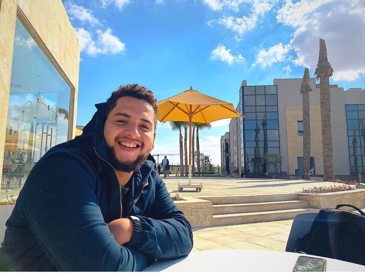 إذنكم .. فضلآ و ليس أمرآ
ادعوا لأخوكوا مصطفى وائل ربنا يرفع عنه المرض و العلة و البلاء و يشفيه شفاء لا يغادر سقما و يمده بالعافية و الصحة🤲🏼