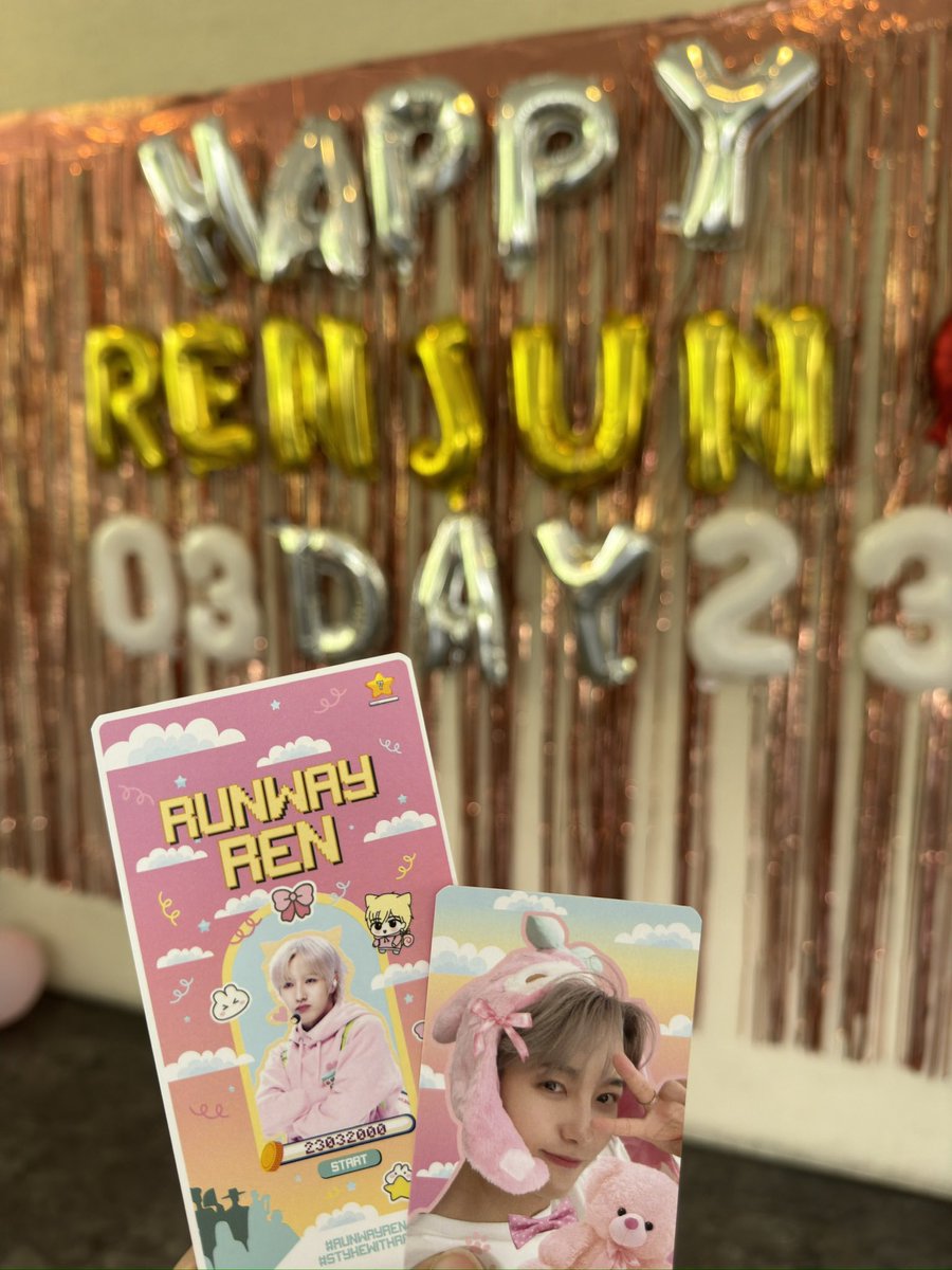 AinaMNoor's tweet photo. Selingan semalam. Saja alang2 dah dekat. Lama x attend cupsleeve event

#RunwayREN https://t.co/1kA3n6XzjK