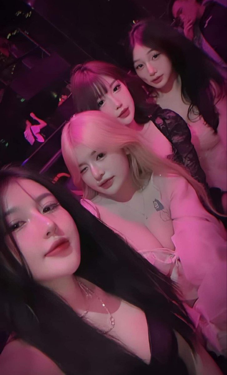 Kim Thao tweet media