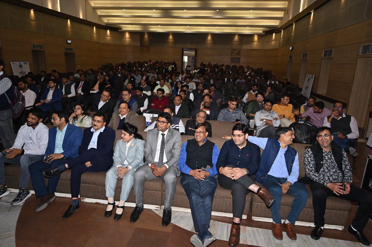 सुधीर हालाखंडी Sudhir Halakhandi tweet media