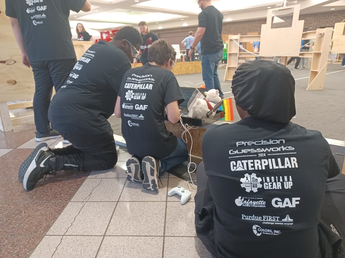 BronchoRobotics's tweet image. Working on improving our auto this morning for Day 2 @FIRSTINRobotics Mishawaka Event. Many thanks to our platinum  sponsors @Caterpillar @IndianaGEARUP @LSClafayette @gafroofing - we couldn&apos;t do this without you! #Robots #Programmingskills