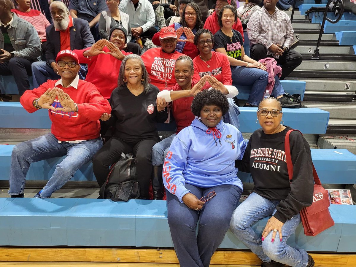 dtspoodles's tweet photo. Members of the CDAC NPHC supported the Delaware State men's and women's basketball teams as they took on Norfolk State. Support and service is what we do💙❤️🩵

#CDACNPHC #Support #CommunityService #KentCounty #SussexCounty #APhiA #AKA #OPP #KAY #DST #PBS #ZPhiB #SGRho #IPhiT https://t.co/qpdrw84M3Z