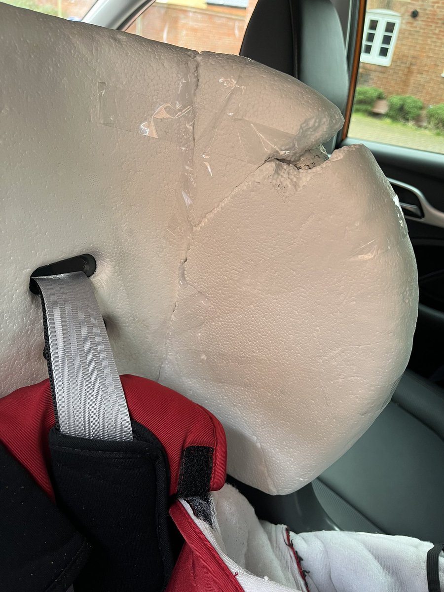 Niamh_Carr_T's tweet photo. Don’t hire a baby seat from @Avis as they will give you this unsafe seat that would not protect my baby, god forbid, we had an accident! Shame on you @Avis broken and held together with tape! Shocking https://t.co/Y6UdyVUPe2