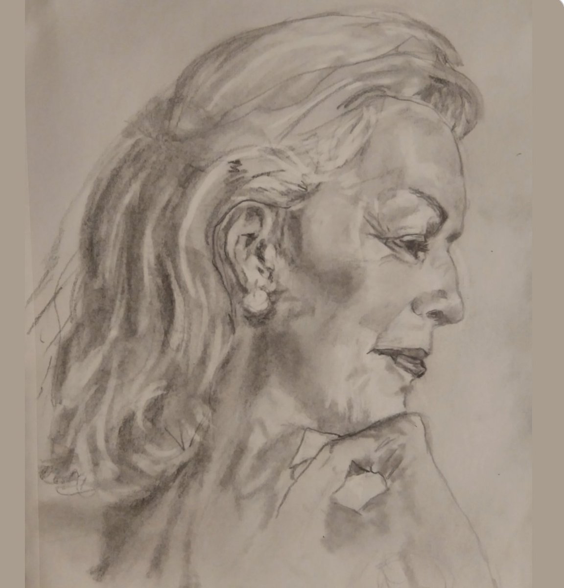 My great friend, the artist, Helene Montpetit writes:
"I have been trying to get a likeness of Barbara for months using a different photo. I have done dozens of sketches and this is the first time I have even come close. The lesson? Practice, practice, practice!"