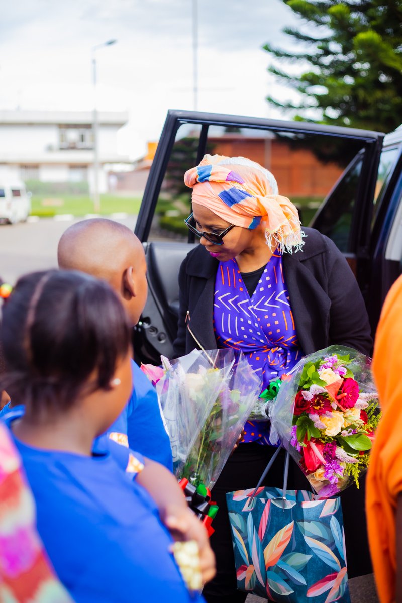 undpmalawi's tweet image. Takulandirani @AhunnaEziakonwa to Malawi 🇲🇼We are delighted to host our Regional Dir for @UNDPAfrica. We look forward to sharing how @UNDP’s strategic interventions &amp;amp; partnerships accompany the ppl of Malawi in diversifying the economy &amp;amp;  fostering national devpt #LocalisedDevpt