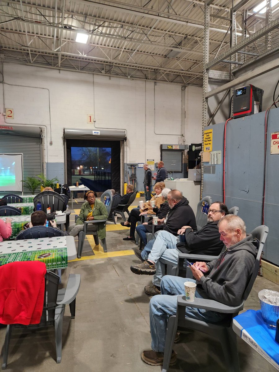 631 HUNGRY TO WIN Awesome turn out. We had good food, awesome recognition and an all around good time. We were also armed with information to help us be successful in 2024! <a href="/BryanSchlosser/">Bryan Schlosser</a> <a href="/eab0409/">Erica Baker</a> <a href="/KerreLeland/">Kerre Leland</a> <a href="/Jesus58412030/">Jesus</a> @Wiliam33duncan <a href="/BenitoKomadina/">Benito.Komadina@Lowes</a> <a href="/DCT0813MD/">Dante Thomas</a> <a href="/BlueBoxR1/">@BlueBoxR1</a>