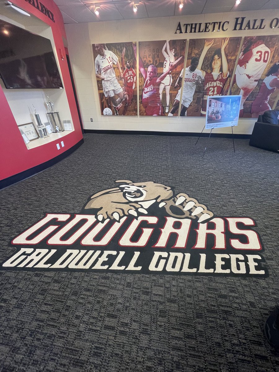 DerrickMcCorkl4's tweet photo. After A Great Conversation With Coach Price &amp; Visit To @CaldwellUniv I’m Blessed To Receive My An Offer To Run Track At The D2 Collegiate Level!!! Thankful For My Parents &amp; Teammates @NHSCoachDawson &amp; Coach Quick For All The Encouragement! TGBTG!!! @NHS_Patriots https://t.co/taenewAs2N