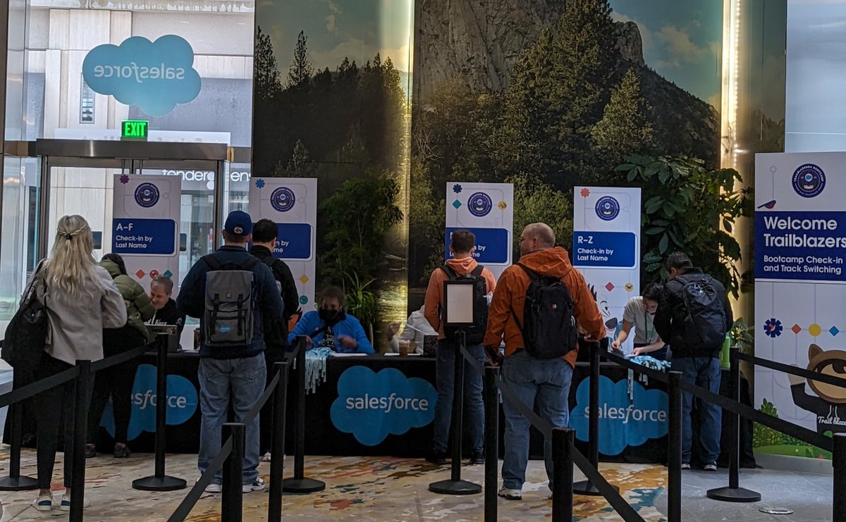 Trailhead Academy is so excited to welcome our Trailblazers our 3 day #TrailblazerBootcamp!  Love seeing the early arrivals!