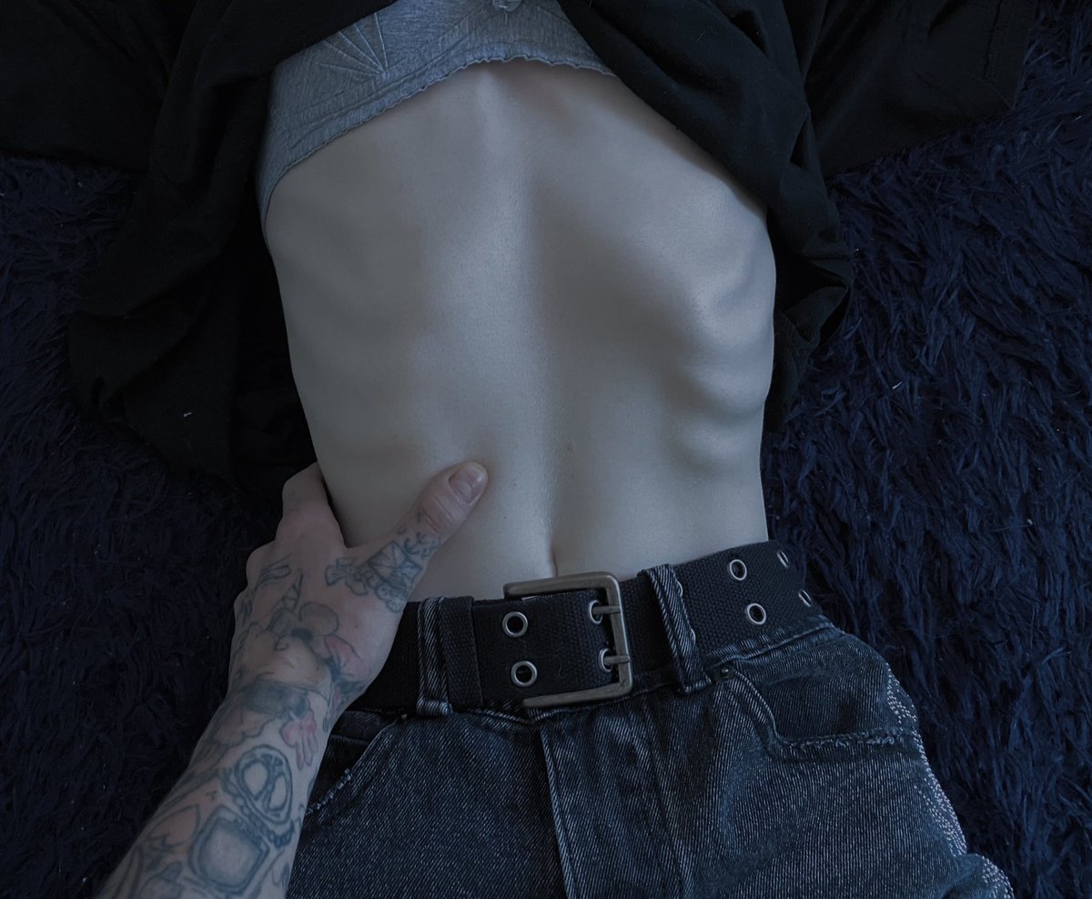 ᅠ—— 𝘾𝙇𝙐𝙈𝙎𝙔 tweet media