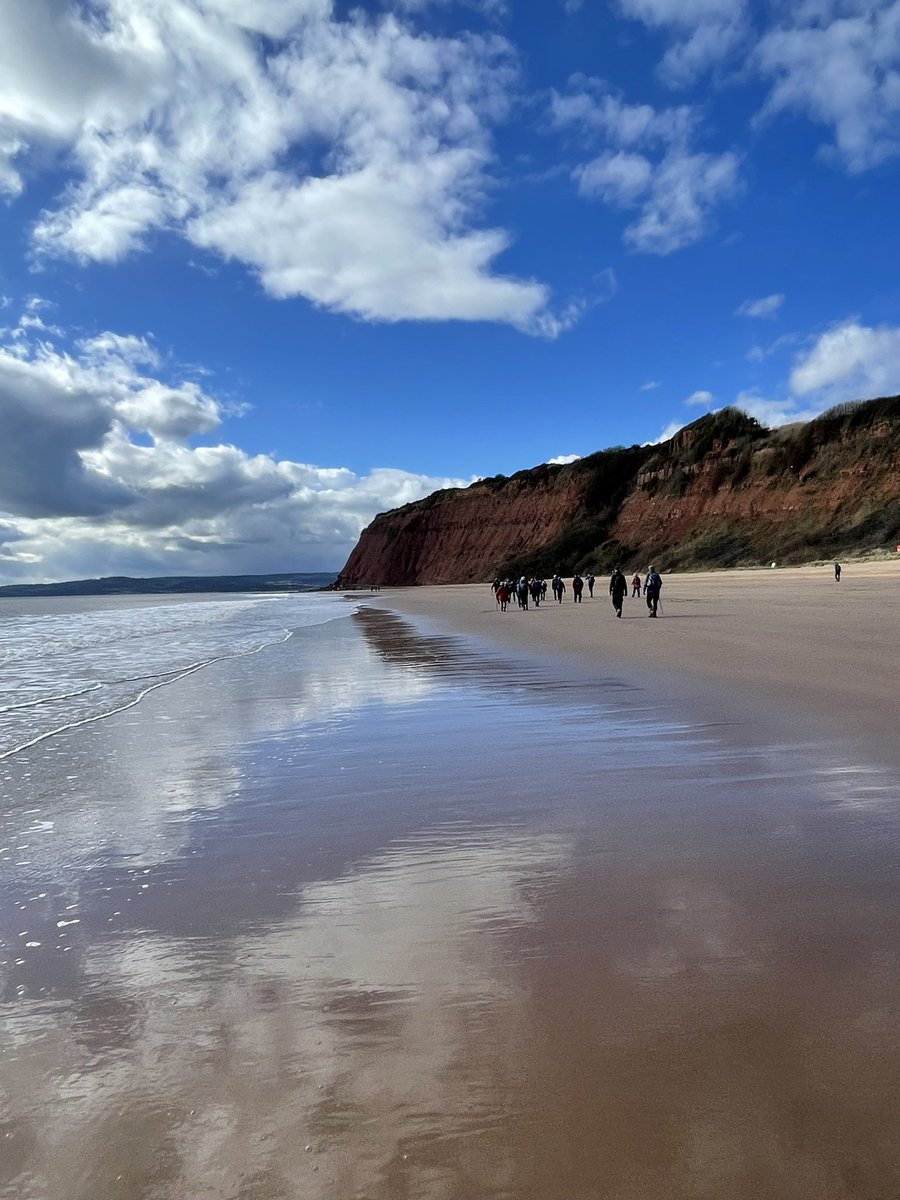 More pictures from today’s sunshiney Exmouth walk with @grant_templeton and @ExeterRamblers. You have to love a walk that takes in the beach. @DevonRamblers @RamblersGB @GreatDevonDays @WalksBritain
