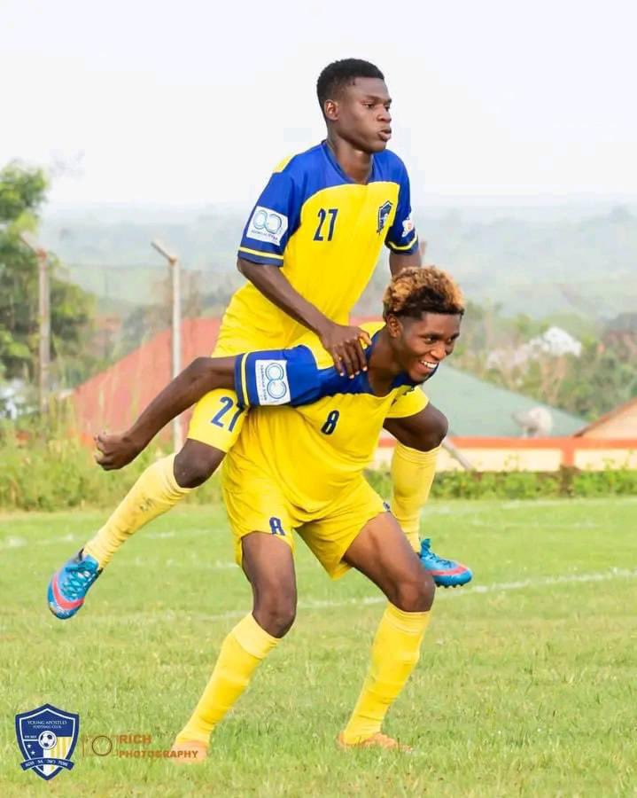 Youngapostlesfc's tweet photo. End of first half ✍️✍️
#YAPFC 1 - @wmightyroyalsfc 0
@DivisionOneGH @accessbank
⚽ kasim Sule 🔥🔥 https://t.co/DLRF2bDM24