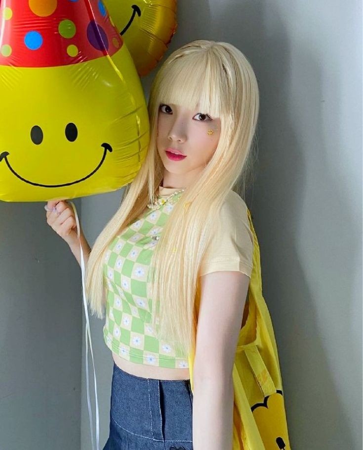 Birthday girl! 

Cek alt teman-timun. 😋🤍