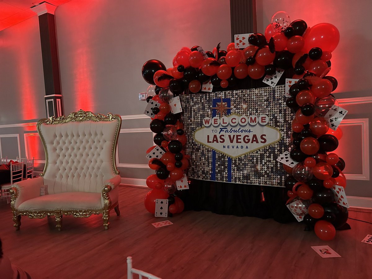 Lara00Susy's tweet image. OHS Prom 2024. Proud of the turnout.
#firstprom✔️