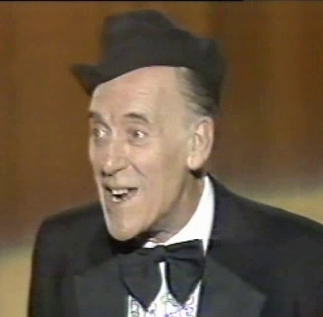 TalkingPicsTV's tweet photo. #TommyTrinder #FredEmney #MoiraLister #JohnJunkin are among the stars lining up to TELL ME ANOTHER (1976) 6pm 'Stories about Royalty' #TPTVsubtitles https://t.co/qrek4EjB98