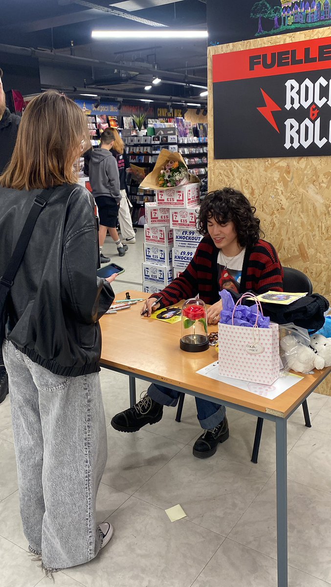 jo ੈ✩ tweet media