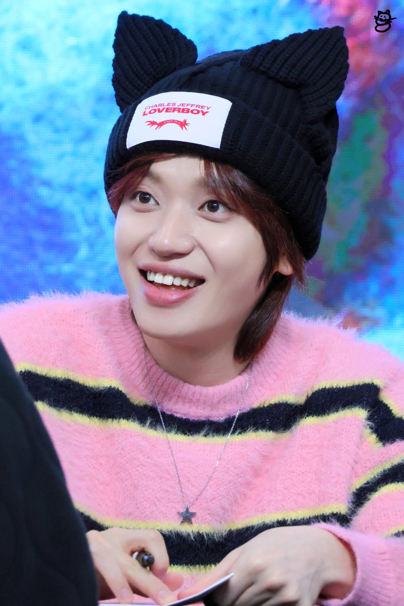 240303 메이크스타 대면 팬사인회

어떤 각도에서 봐도 니에리는 예쁘구나☺️☺️🖤🩷

#니엘 #NIEL @NEWENTRY_Niel