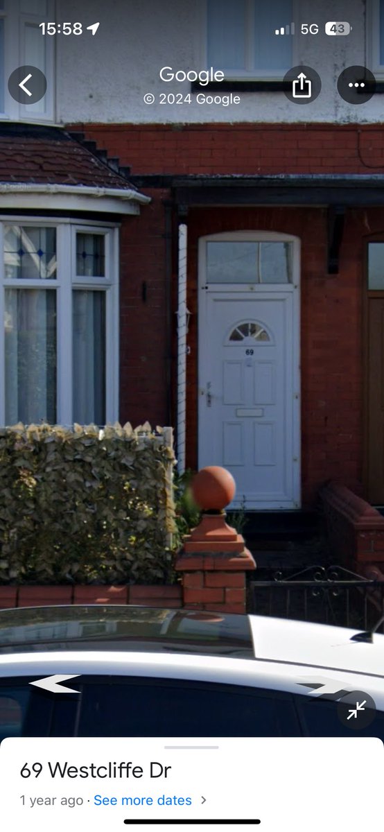 Georginafayew's tweet photo. Called countless times and been told I’m not eligible for a refund. HOW? I haven’t received my order!! The house pictured is not the house on the food order! @ubereats_uk @McDonaldsUK https://t.co/sbD5EnHIWD