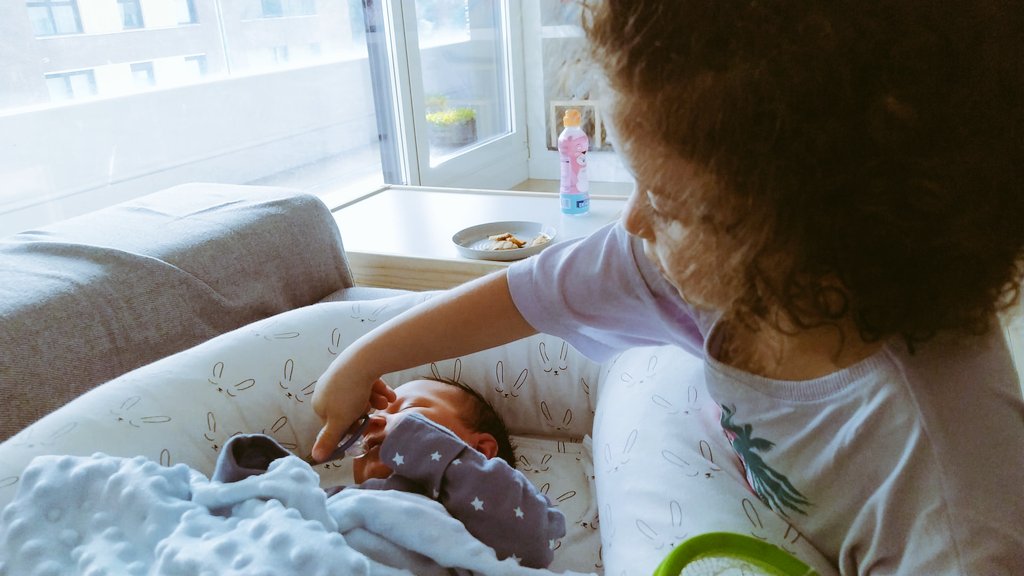 Ines_gravalos's tweet photo. Mi FELIXIDAD 🥰
Mi dos #AlmasParalelas 🩷🩵
@LauraPausini https://t.co/n8TPusLSus