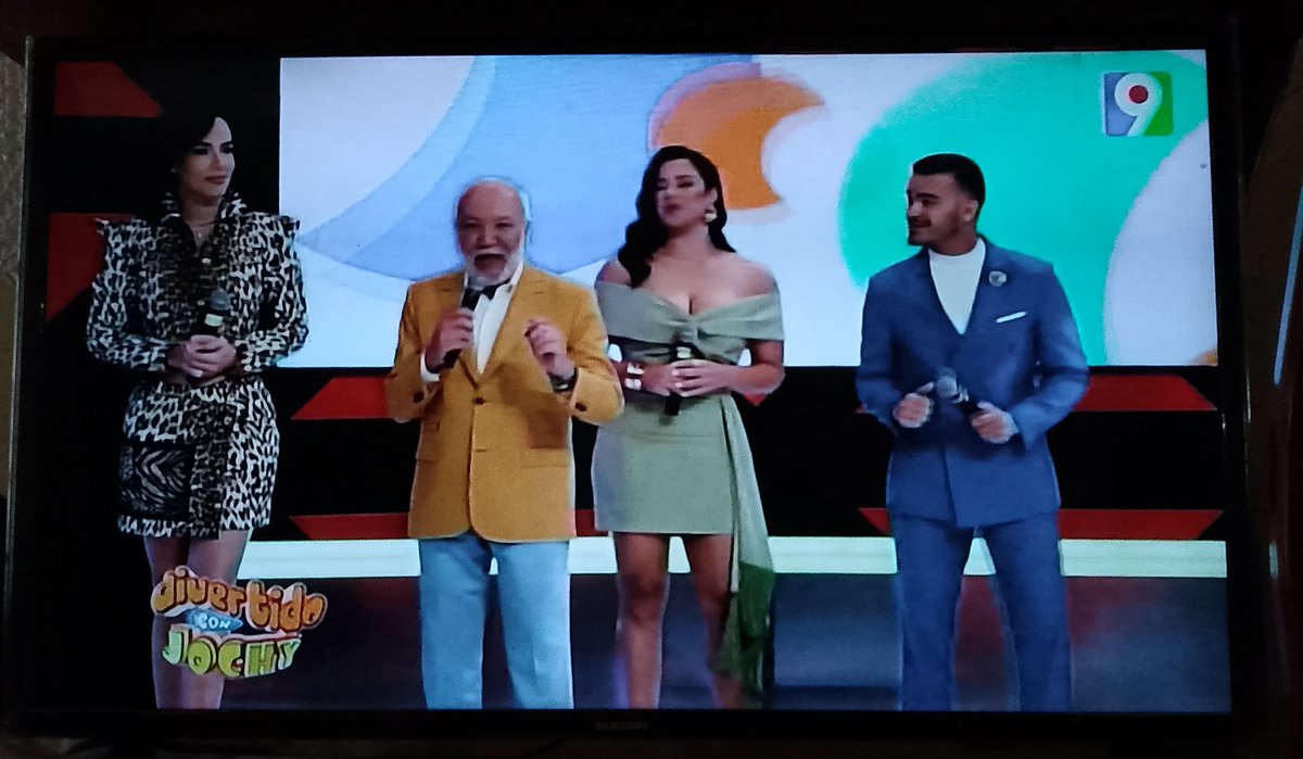 IngAngelYoel's tweet photo. Estreno Nacional Activo con #Divertido @jochysantos @ColorVisionC9 https://t.co/TL3mcCHtgK