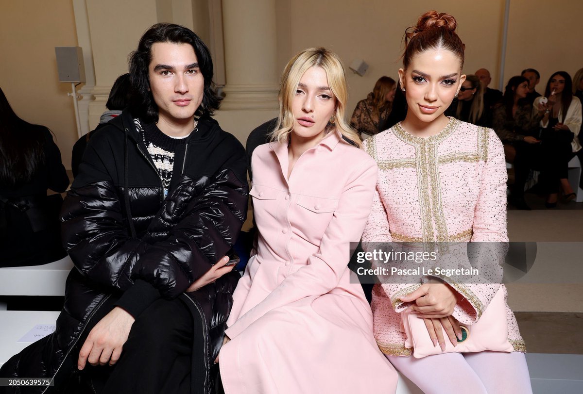 Eleonora at #GiambattistaValli Fashion Show together with #BlakeAbbie and #JordannaMaia #PFW • #EleonoraCarisi